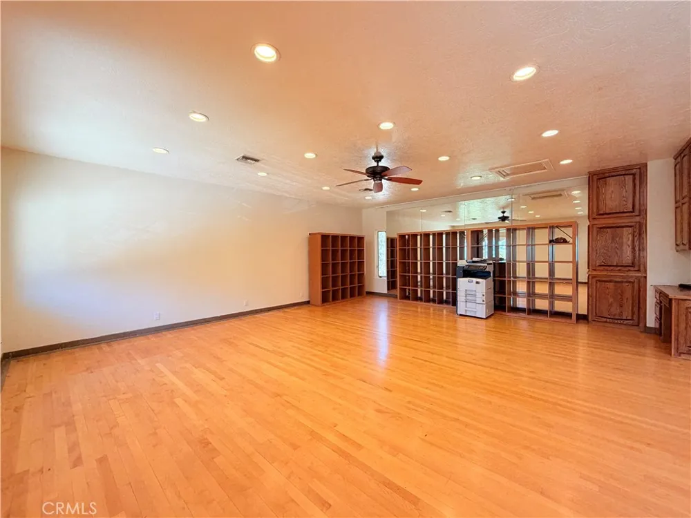 5190 Via Del Valle La Verne, CA 91750