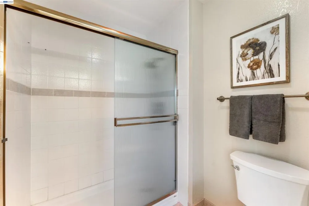 23110 Los Ranchos Dr Tracy, CA 95304