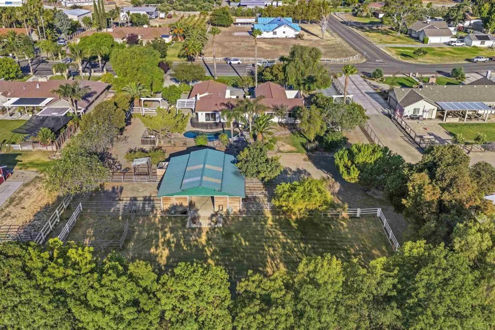 23110 Los Ranchos Dr Tracy, CA 95304