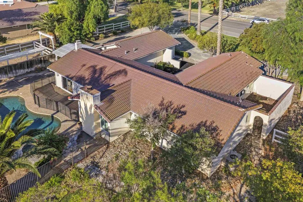 23110 Los Ranchos Dr Tracy, CA 95304
