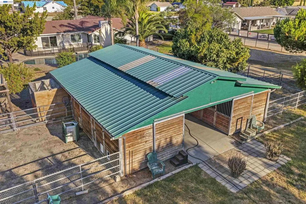 23110 Los Ranchos Dr Tracy, CA 95304