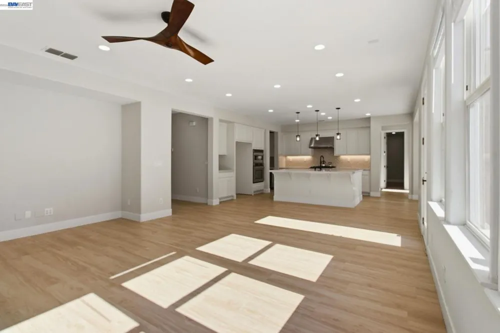 2200 Lotus Way Tracy, CA 95376