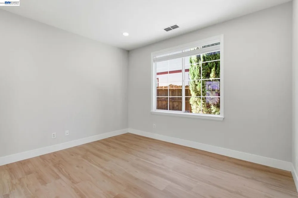 2200 Lotus Way Tracy, CA 95376
