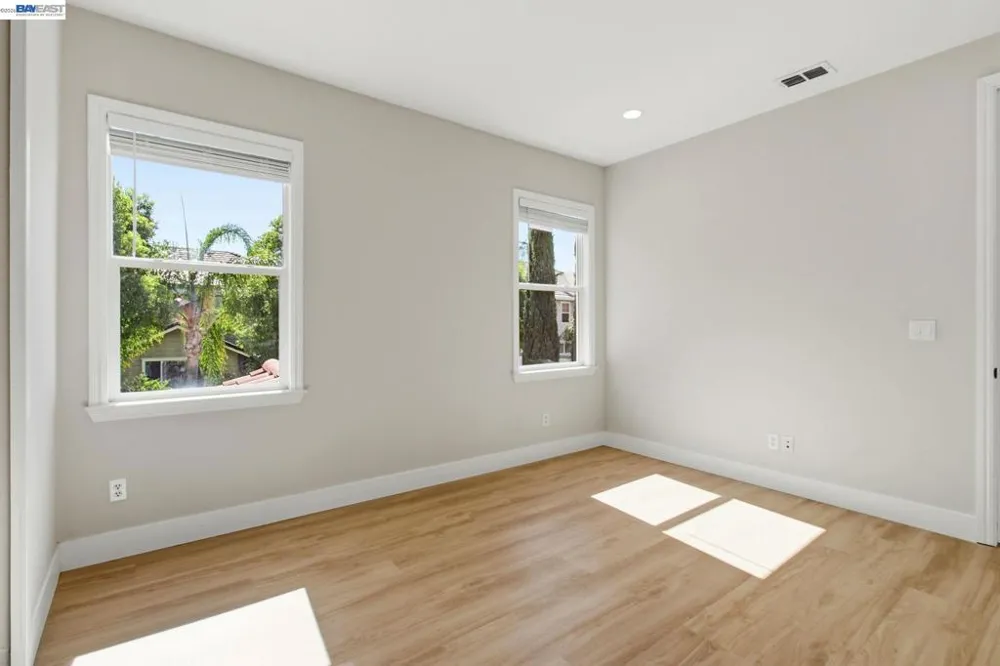 2200 Lotus Way Tracy, CA 95376