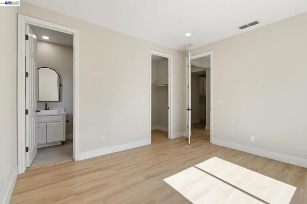 2200 Lotus Way Tracy, CA 95376