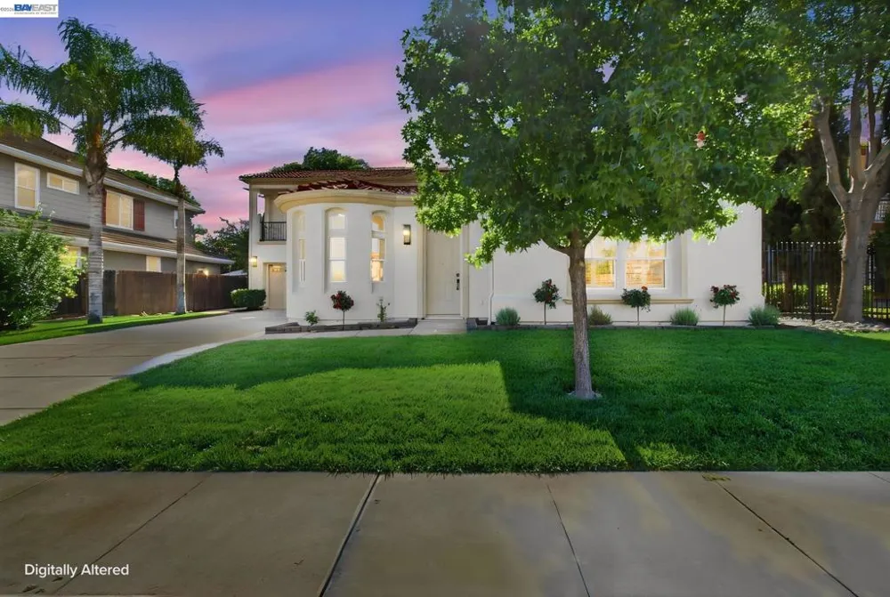2200 Lotus Way Tracy, CA 95376