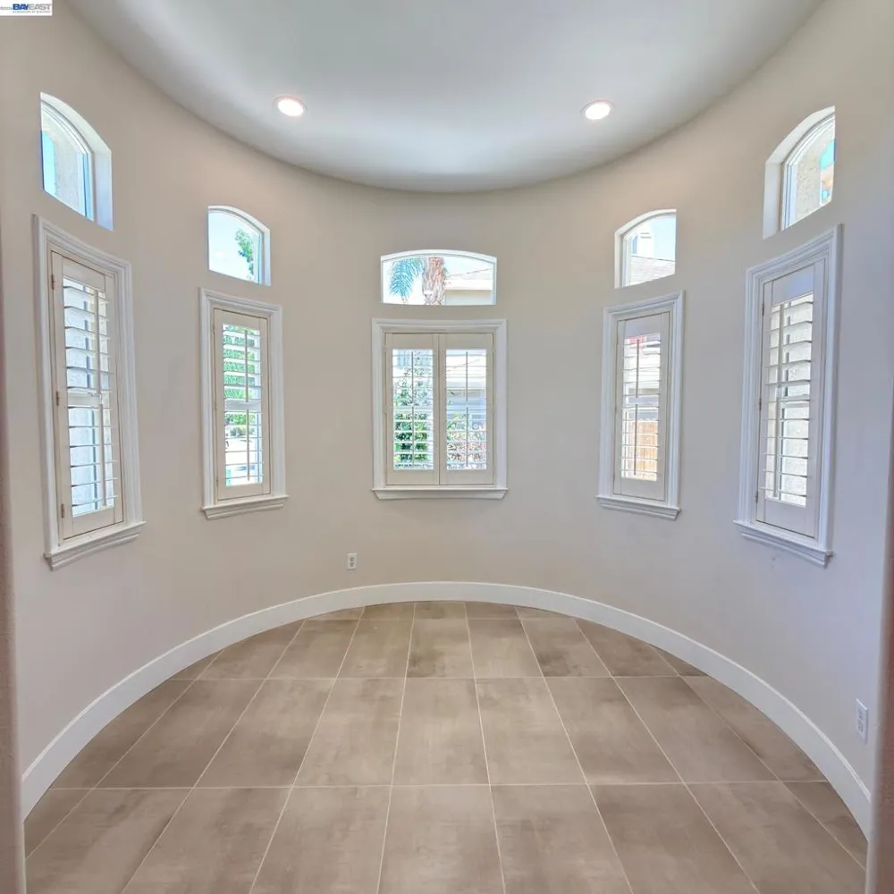 2200 Lotus Way Tracy, CA 95376