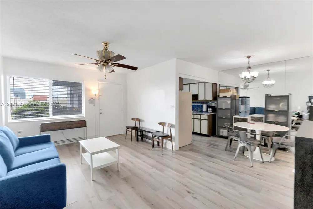 900 SW 84th Ave #412A Miami, FL 33144