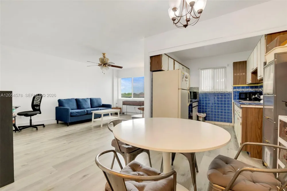 900 SW 84th Ave #412A Miami, FL 33144