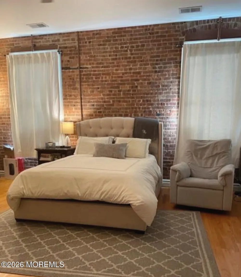 8 E Front Street #303 Red Bank, NJ 07701
