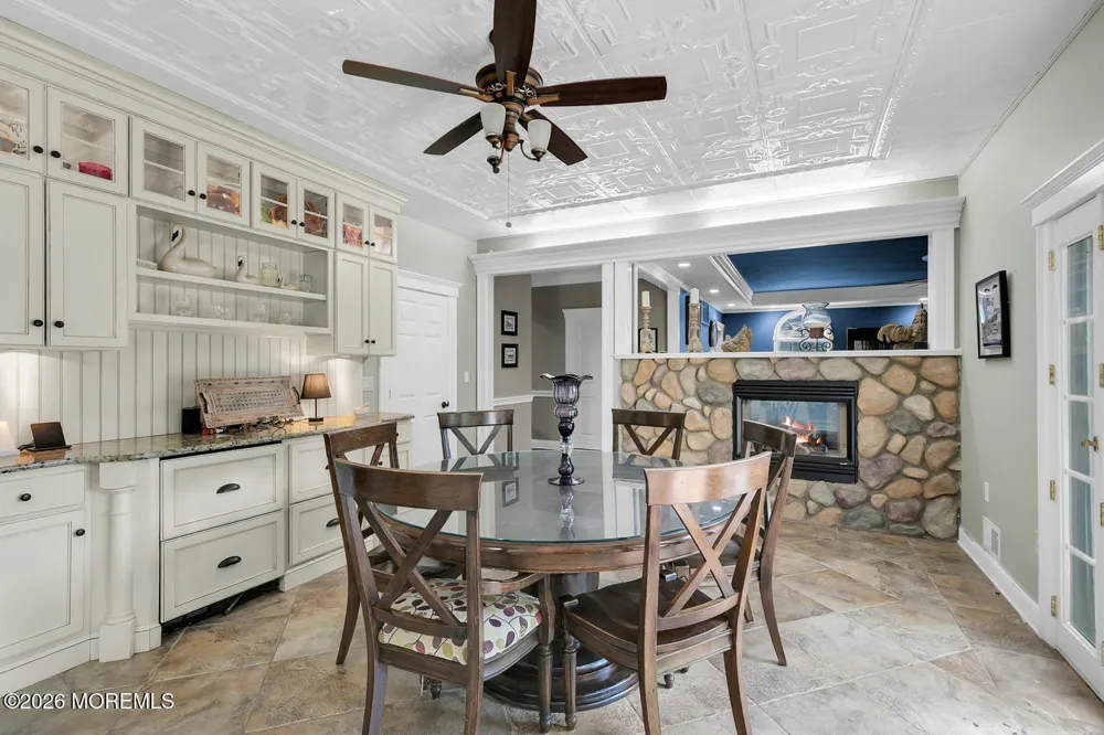 1411 Winesap Drive Manasquan, NJ 08736