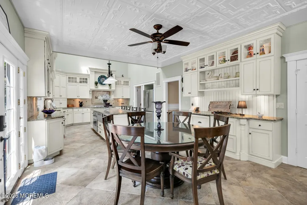 1411 Winesap Drive Manasquan, NJ 08736