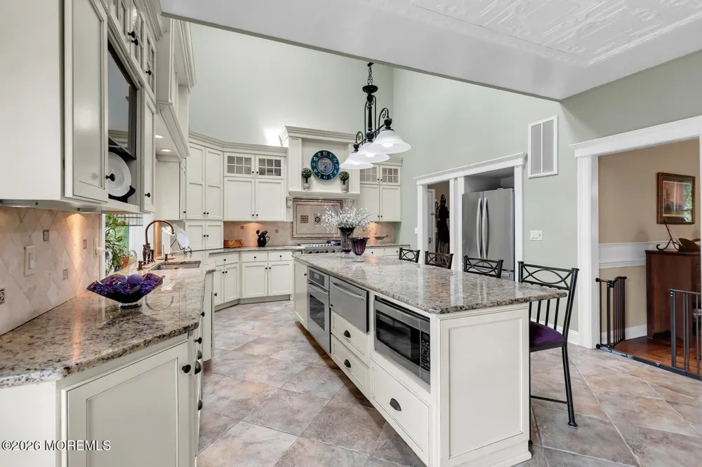 1411 Winesap Drive Manasquan, NJ 08736