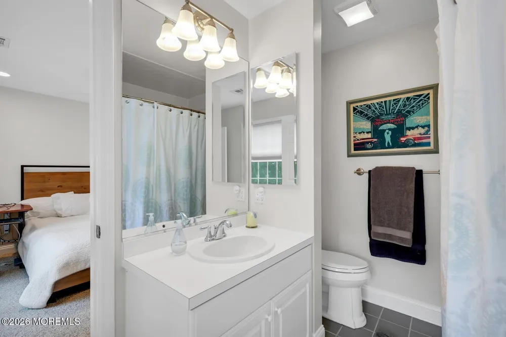 1411 Winesap Drive Manasquan, NJ 08736