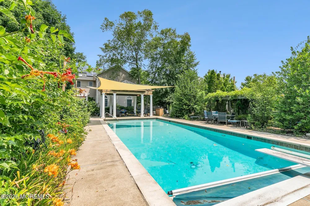 1411 Winesap Drive Manasquan, NJ 08736