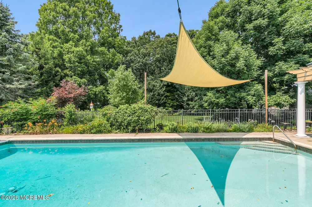 1411 Winesap Drive Manasquan, NJ 08736