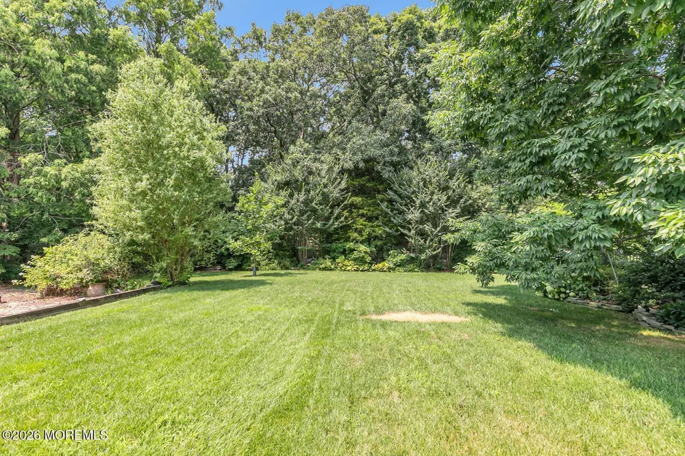 1411 Winesap Drive Manasquan, NJ 08736