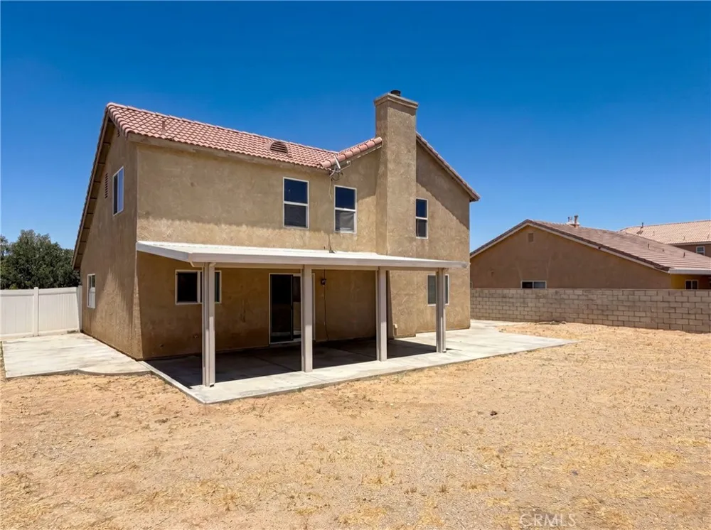 11401 Villa Adelanto, CA 92301