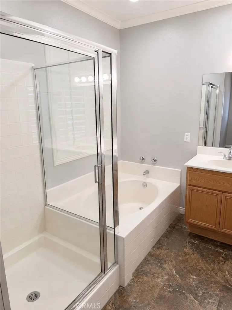 35579 Country Creek Drive Yucaipa, CA 92399