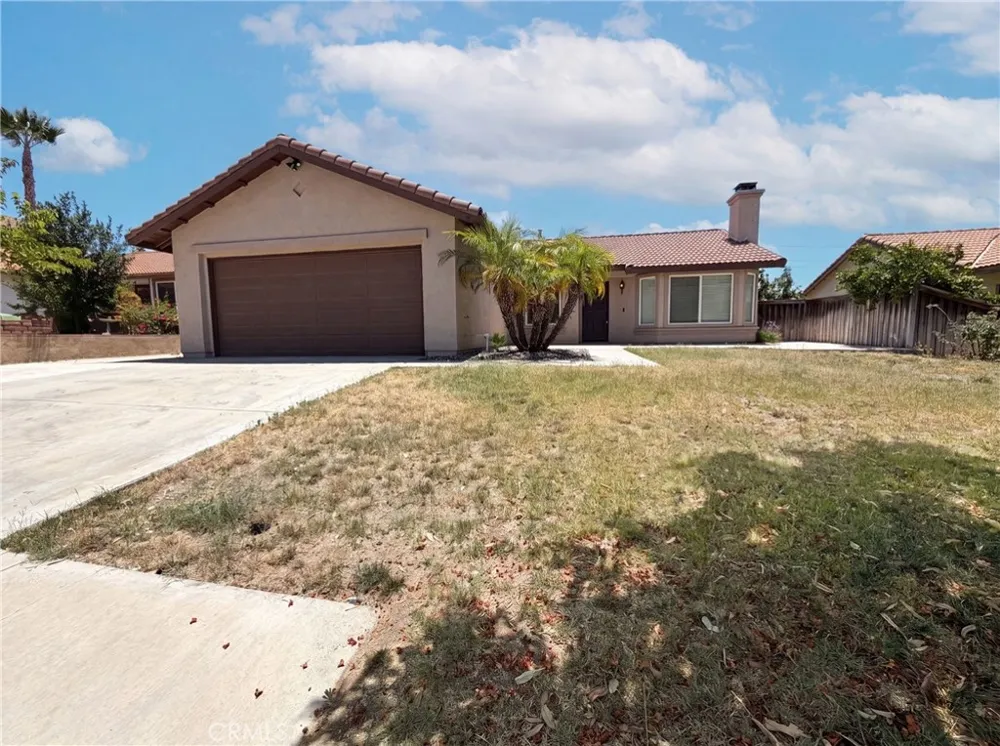 22125 Country Hills Wildomar, CA 92595