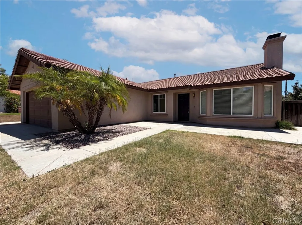 22125 Country Hills Wildomar, CA 92595