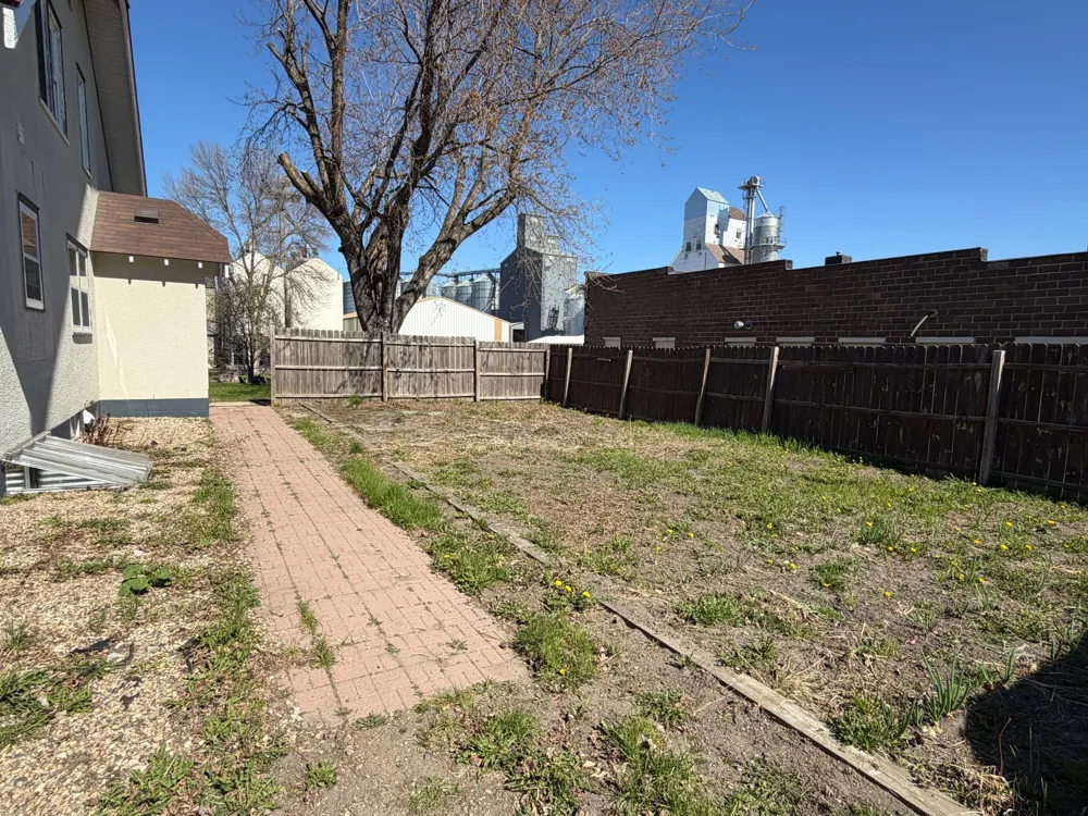 207 S Johnson Avenue Fosston, MN 56542