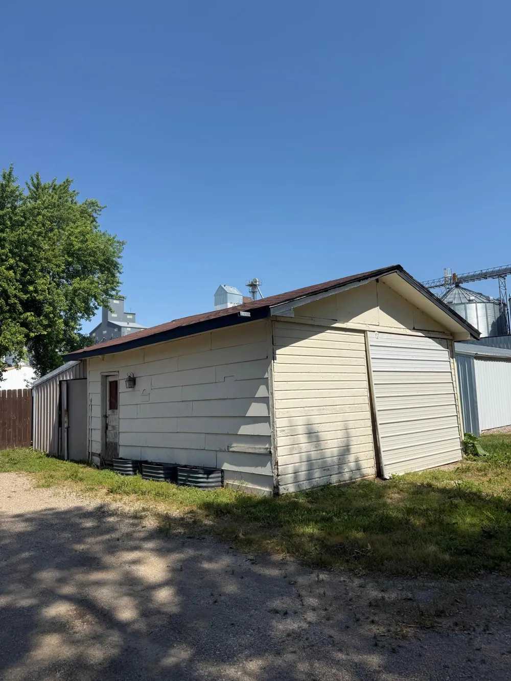 207 S Johnson Avenue Fosston, MN 56542