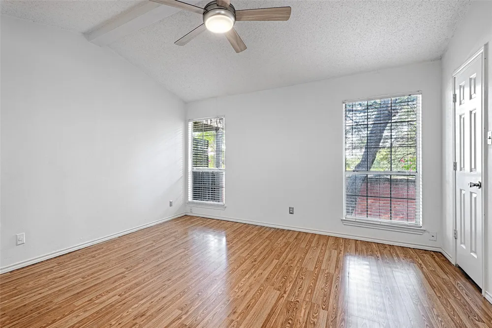 4067 Beltway Drive #122 Addison, TX 75001