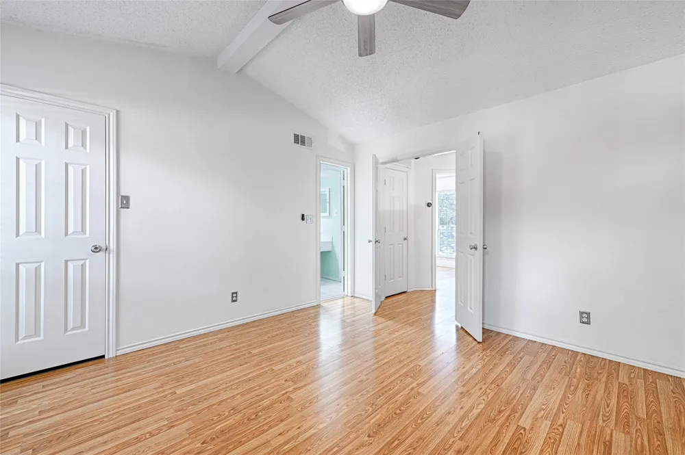 4067 Beltway Drive #122 Addison, TX 75001