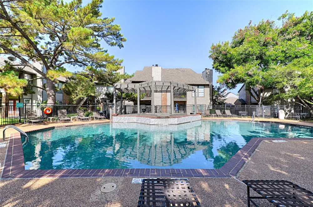 4067 Beltway Drive #122 Addison, TX 75001