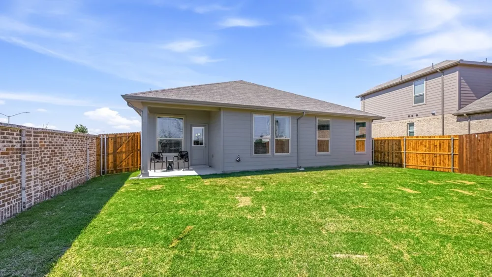 118 SISAL LANE Rhome, TX 76078