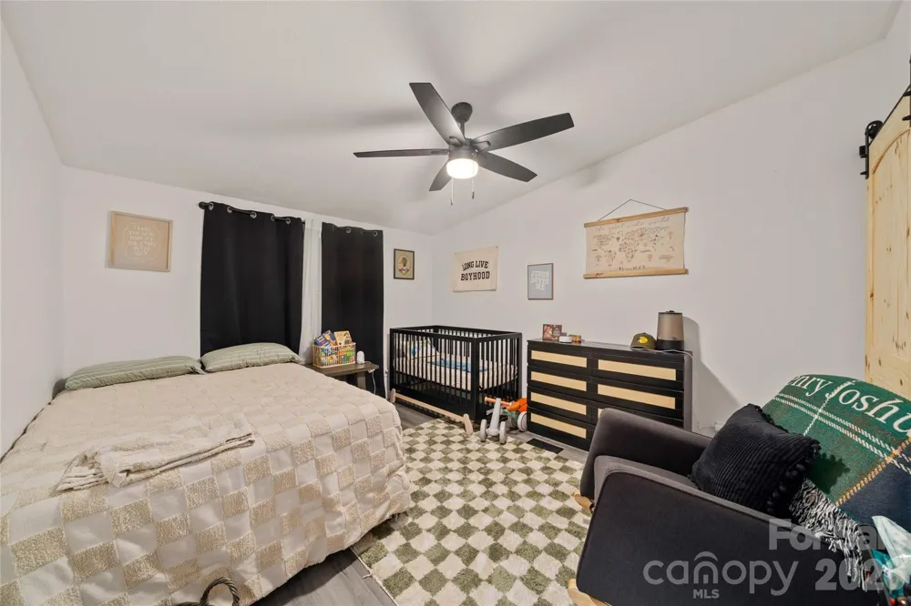 7 Wid Smith Road Burnsville, NC 28714