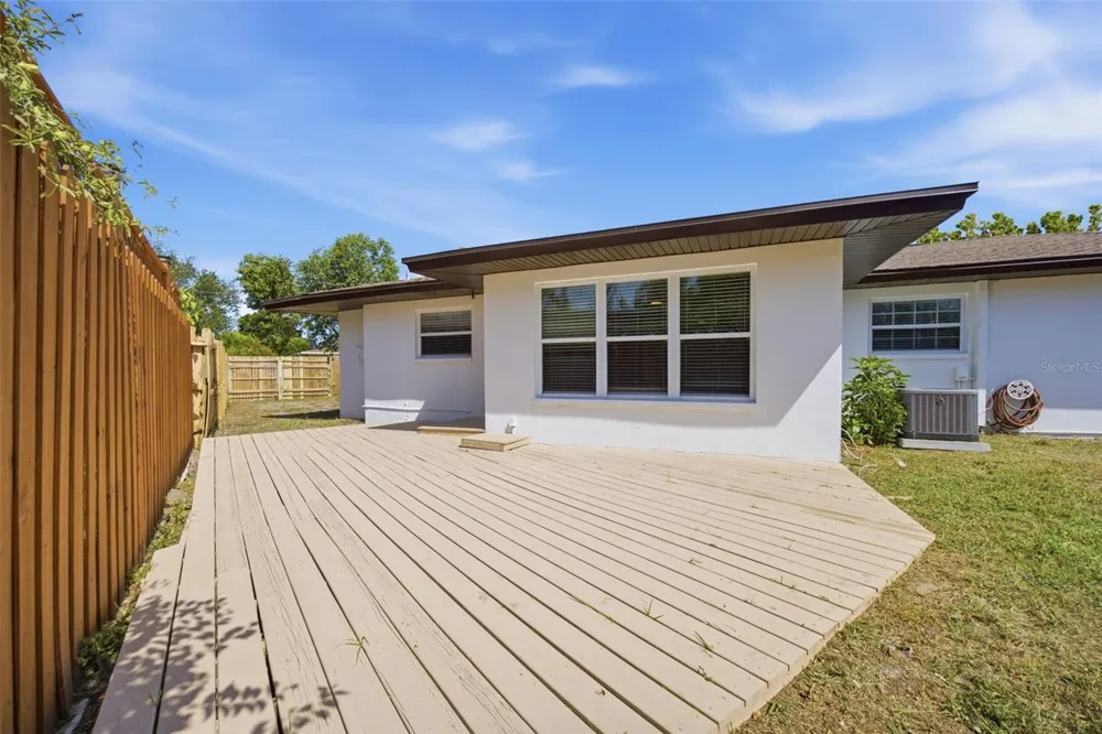 2051 MAGNOLIA DRIVE Clearwater, FL 33764