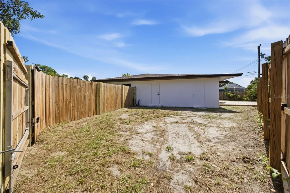 2051 MAGNOLIA DRIVE Clearwater, FL 33764