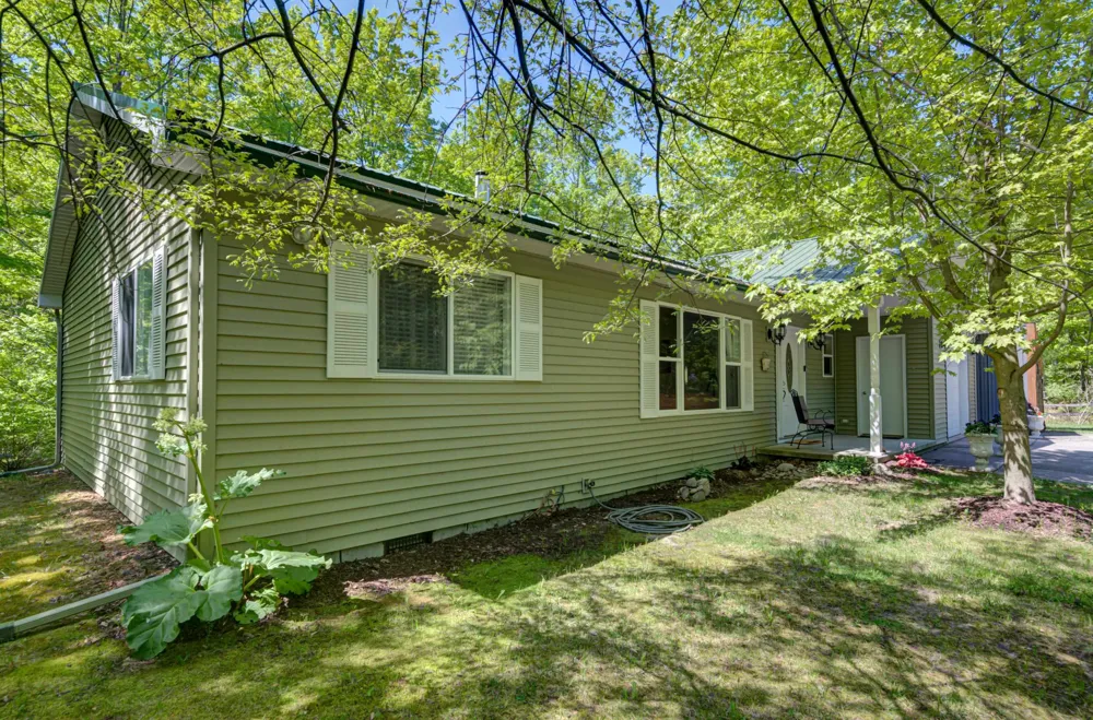 8134 NW Ruttan Road Clearwater Township, MI 49612