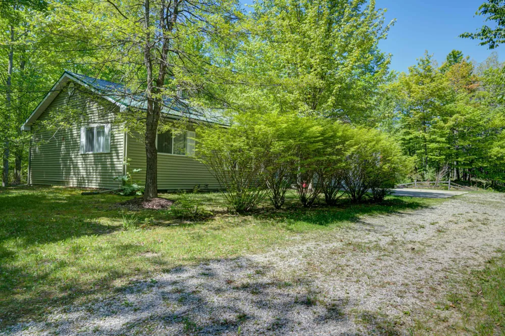8134 NW Ruttan Road Clearwater Township, MI 49612