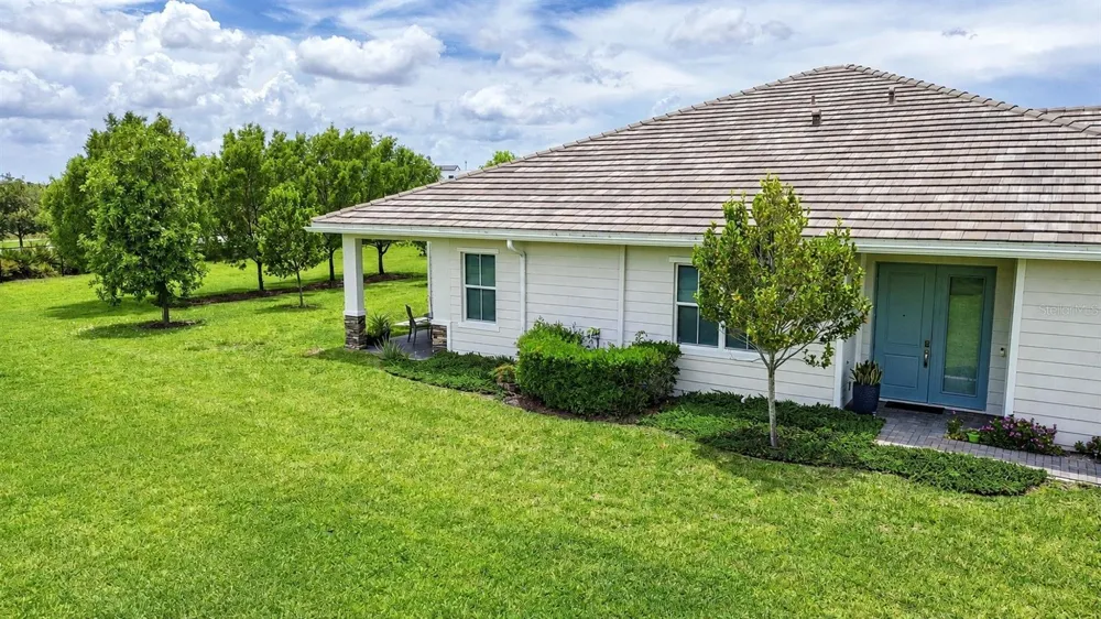 19610 WEATHERVANE WAY Loxahatchee, FL 33470