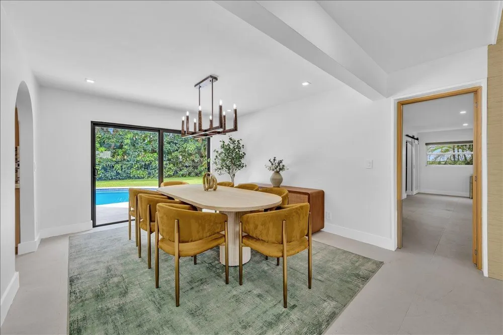 342 FAIRWAY Tequesta, FL 33469