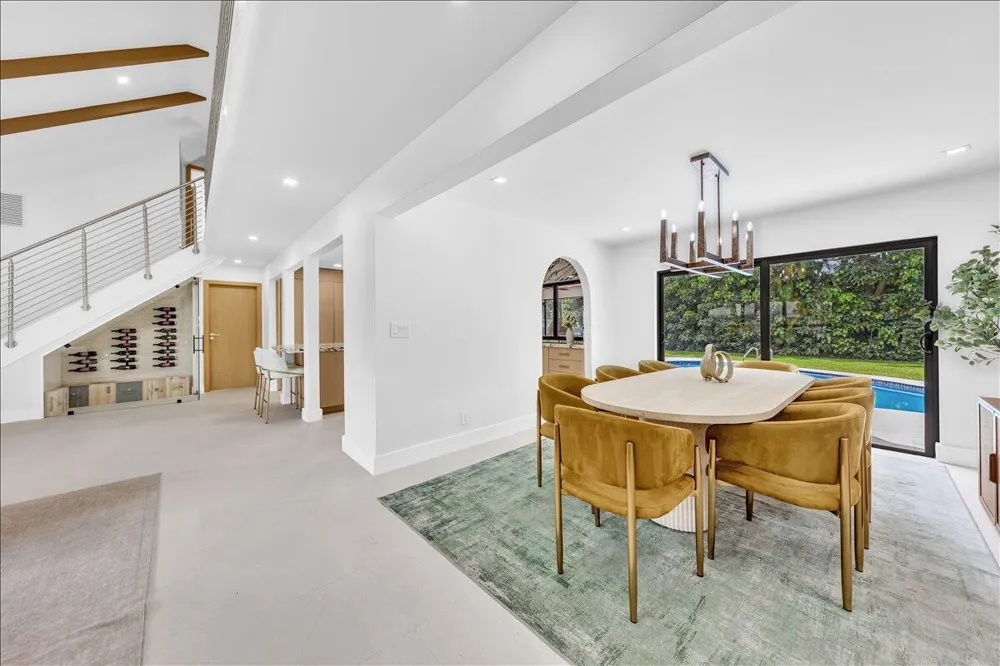 342 FAIRWAY Tequesta, FL 33469