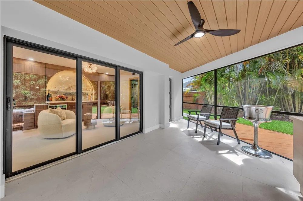 342 FAIRWAY Tequesta, FL 33469