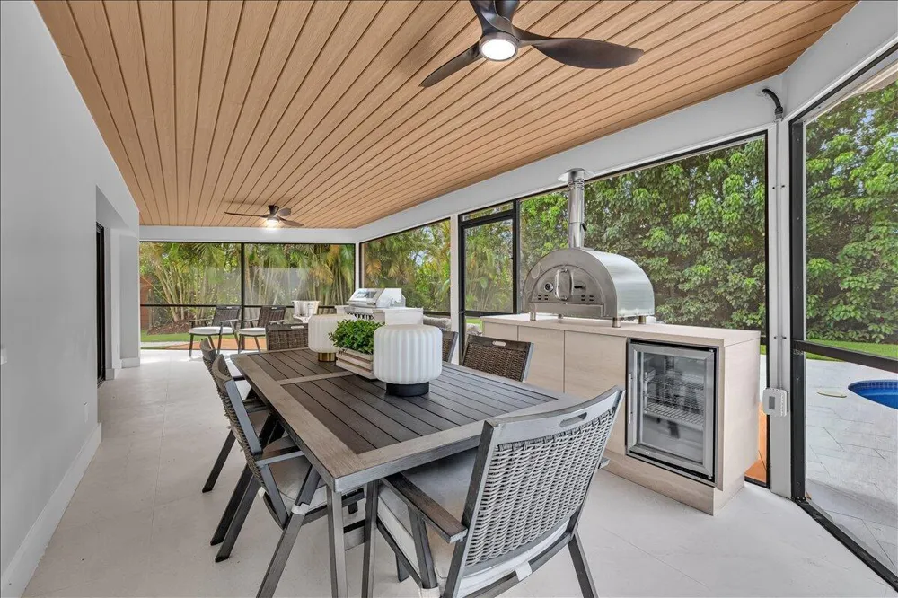 342 FAIRWAY Tequesta, FL 33469