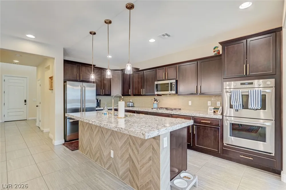 5880 Glory Heights Drive Las Vegas, NV 89135