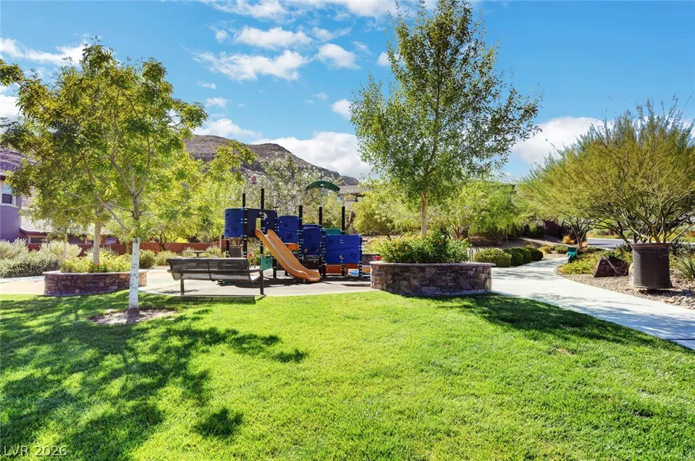 5880 Glory Heights Drive Las Vegas, NV 89135