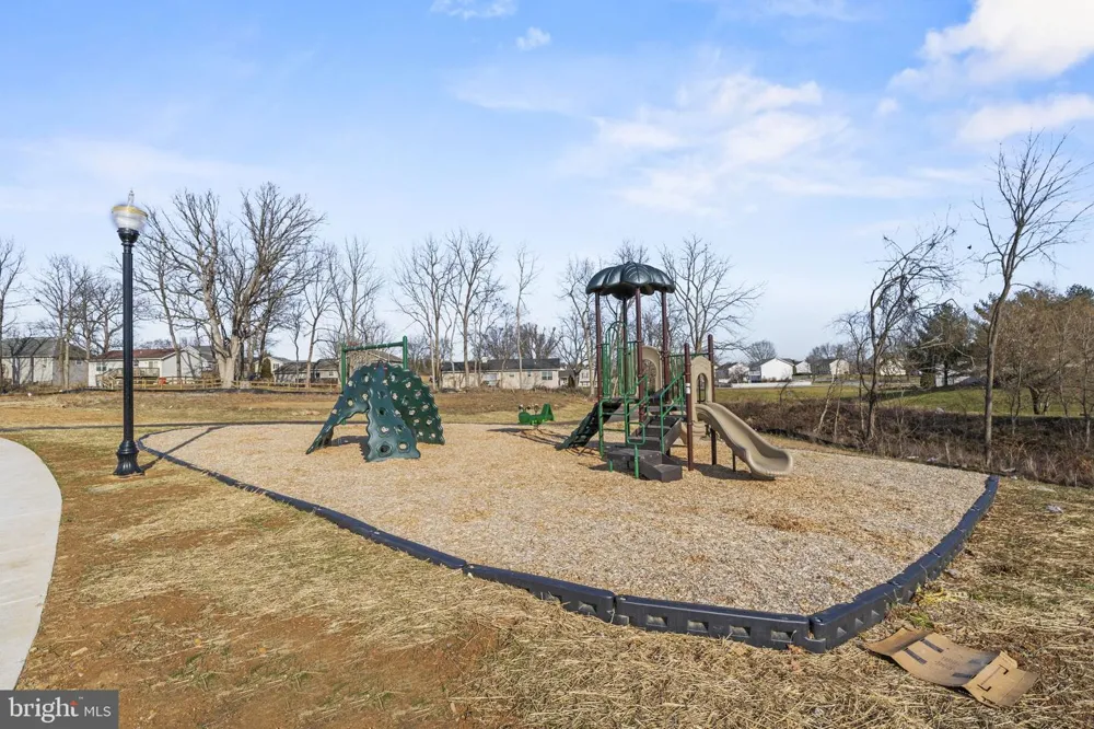 26 REAGAN AVENUE #[708] Ranson, WV 25438