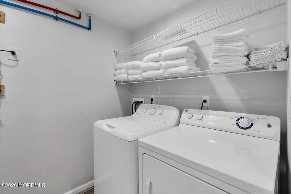 27 Arnold Avenue Point Pleasant Beach, NJ 08742