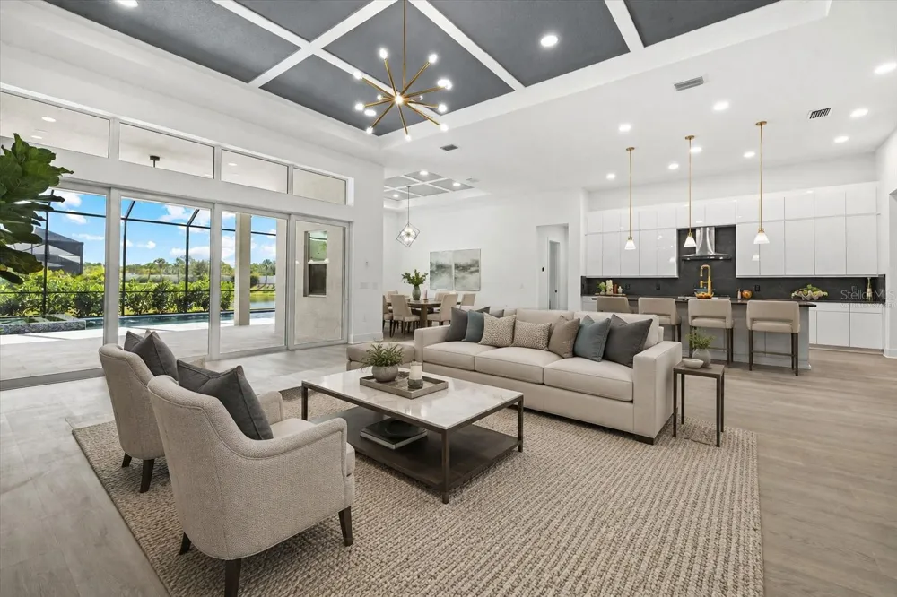 8133 NEVIS RUN Lakewood Ranch, FL 34202