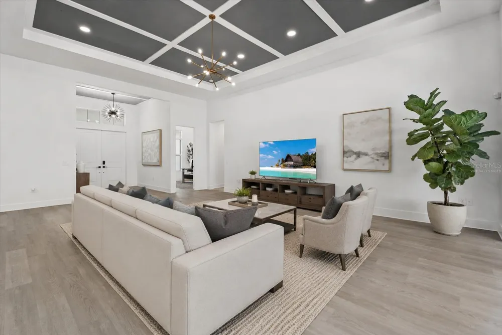 8133 NEVIS RUN Lakewood Ranch, FL 34202