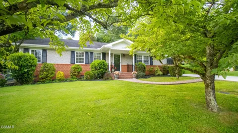 321 Creekmoor Drive