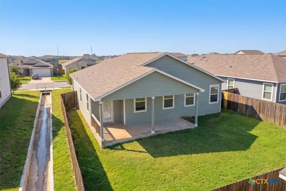 3517 Tripps Place Seguin, TX 78155