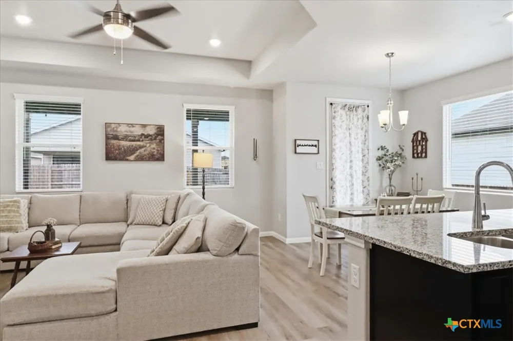 3517 Tripps Place Seguin, TX 78155